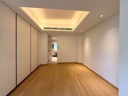 The Colonnade (D10), Condominium #556580621